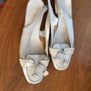 bruno magli nautical metallic 37/fits 6.5-7 belgian loafer tassel silver…